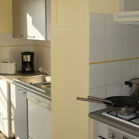 Apartment Cosy In With Balcony *